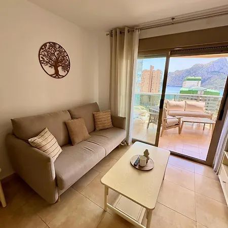 Appartement With Sea Views *